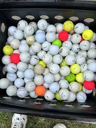 12 Hit away golf balls
